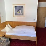 Gasthof Blauer Bock - Hotel-garni 4*